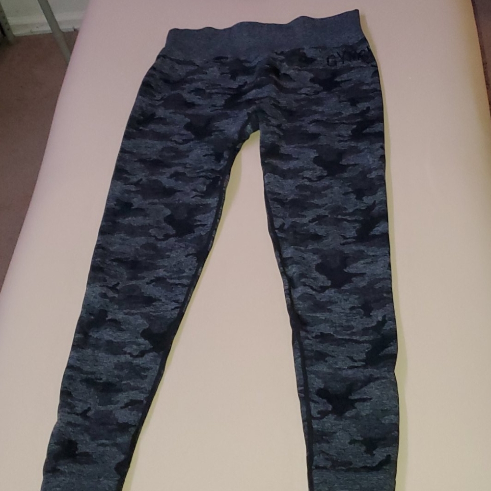 Gymshark camo seamless leggings xl.